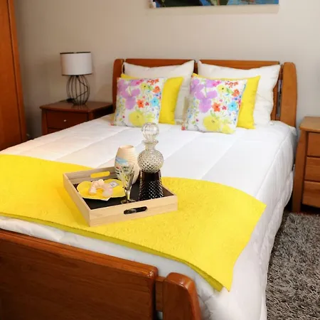 Casa Da Ribeira Apartment *