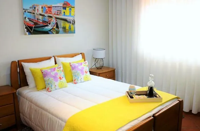 Casa Da Ribeira דירה אבאירו