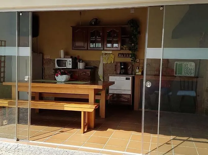 Casa Da Ribeira דירה אבאירו